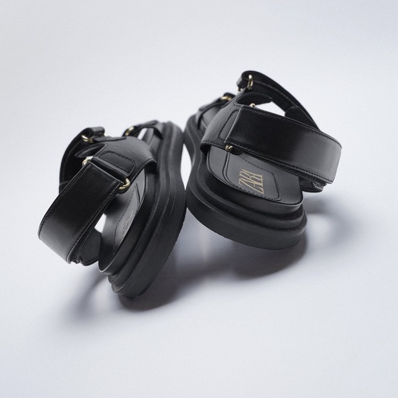 Zara Low Heel Strap Sandals 39 - Picture 4 of 5